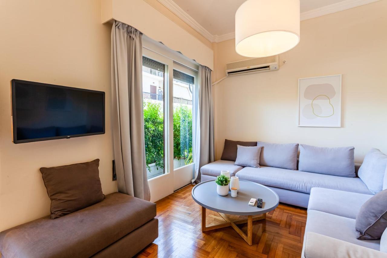 A Homes Greece - Urban Garden Retreat Kalamata Ngoại thất bức ảnh