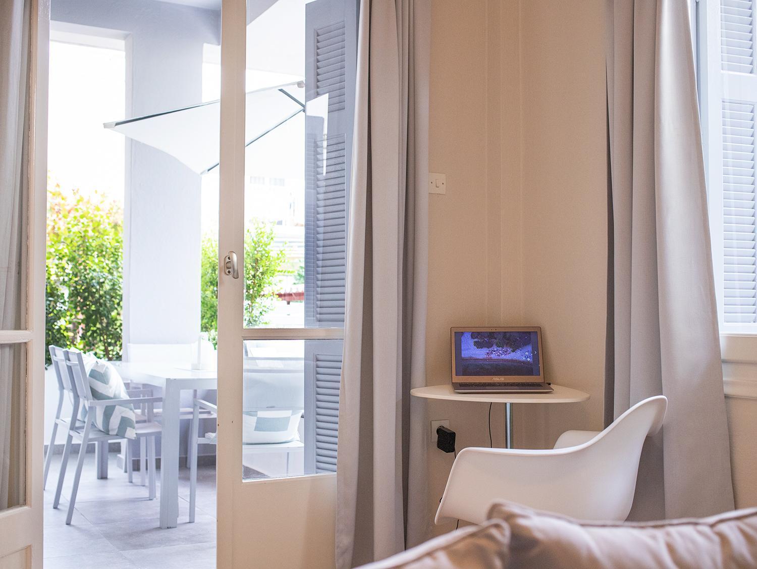 A Homes Greece - Urban Garden Retreat Kalamata Ngoại thất bức ảnh