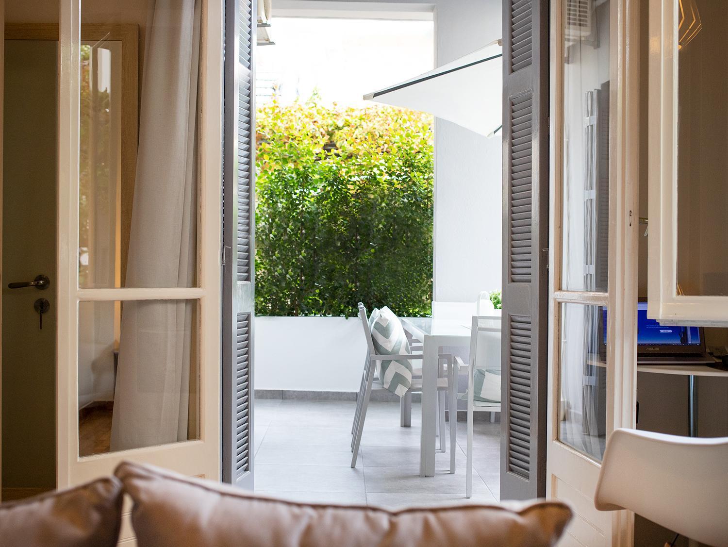 A Homes Greece - Urban Garden Retreat Kalamata Ngoại thất bức ảnh